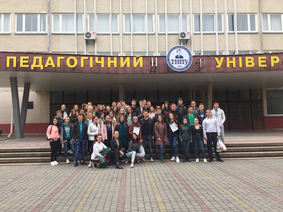 Нагородження команд-переможців